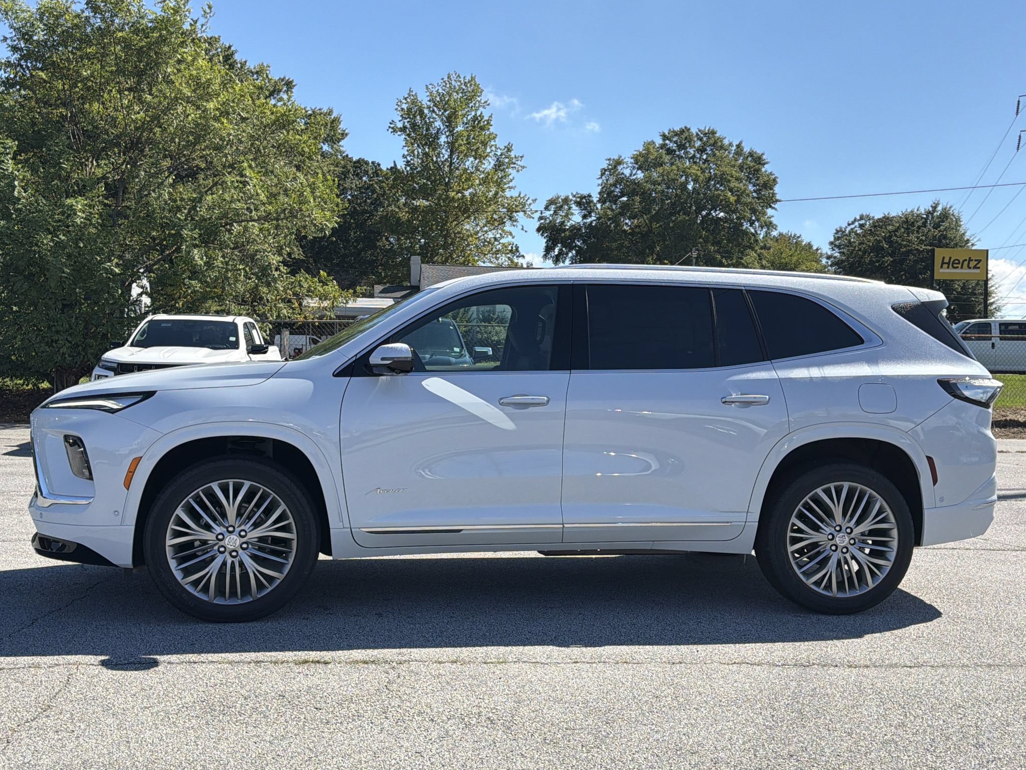New 2027 Buick Enclave Avenir FWD image 21