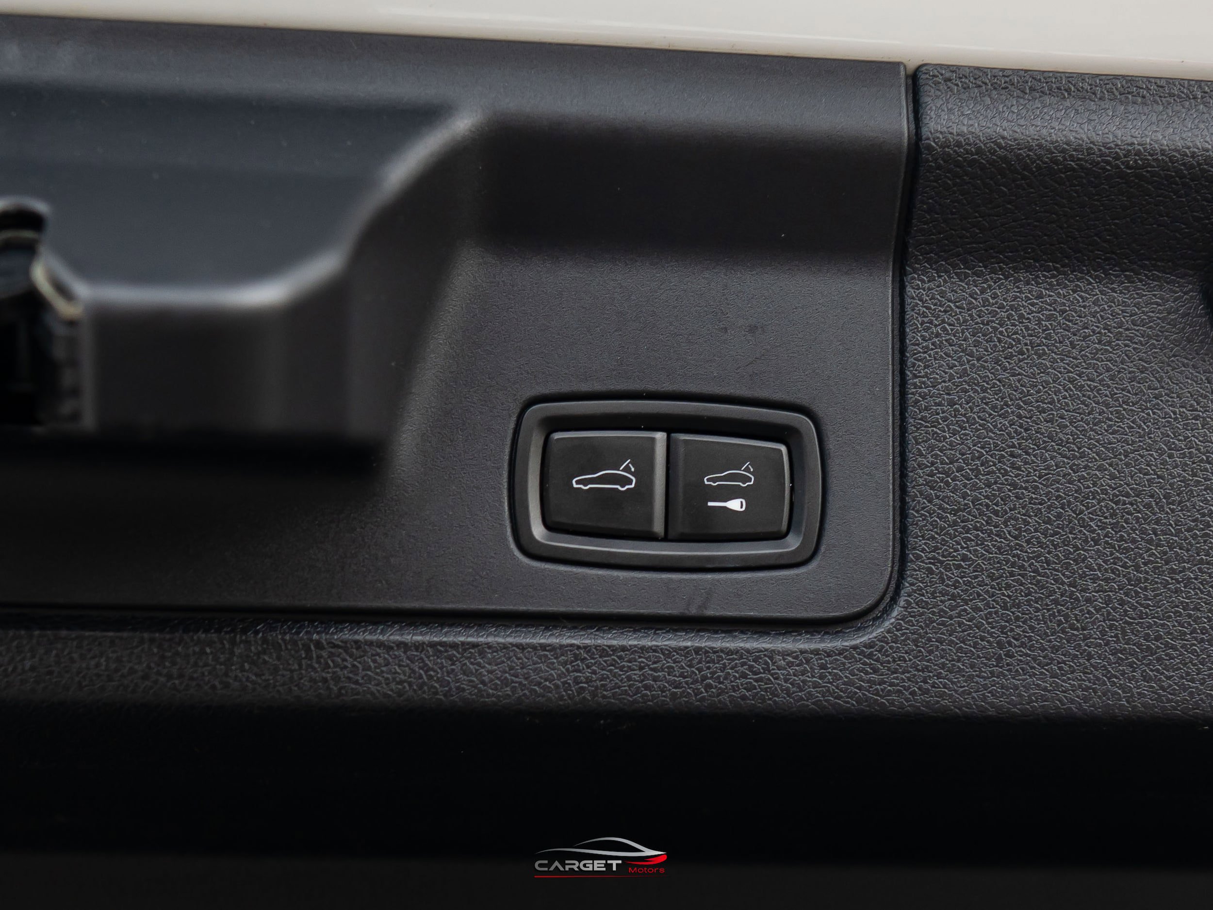 Used 2014 Porsche Panamera Turbo AWD/4WD image 50