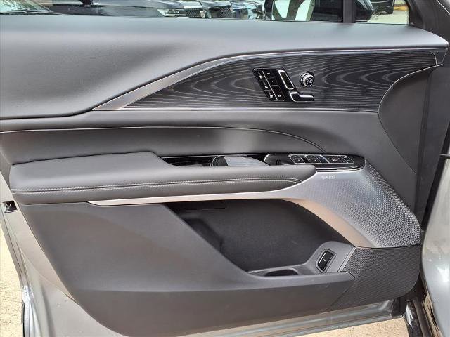 New 2026 Cadillac Lyriq V image 15