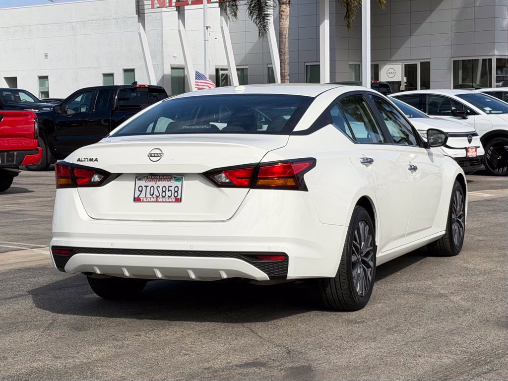 Certified 2025 Nissan Altima 2.5 SV FWD image 7