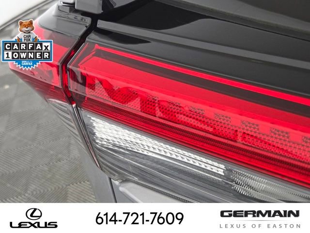 Used 2022 Toyota RAV4 XLE Premium image 17