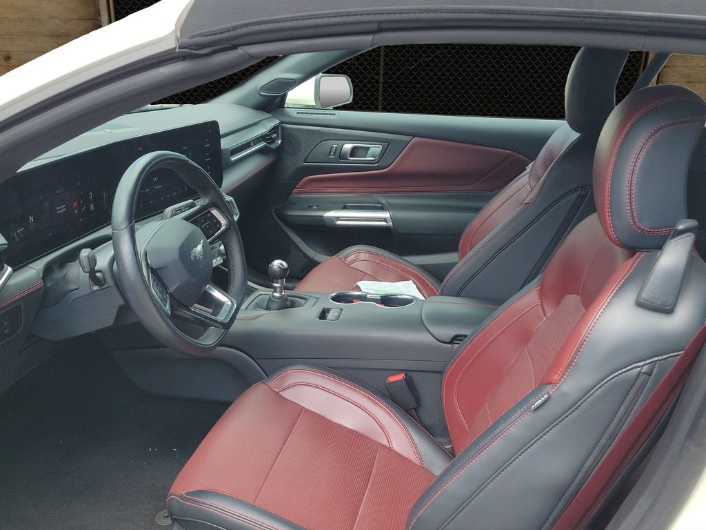 Used 2025 Ford Mustang GT Premium w/ 60th Anniversary Package RWD image 4