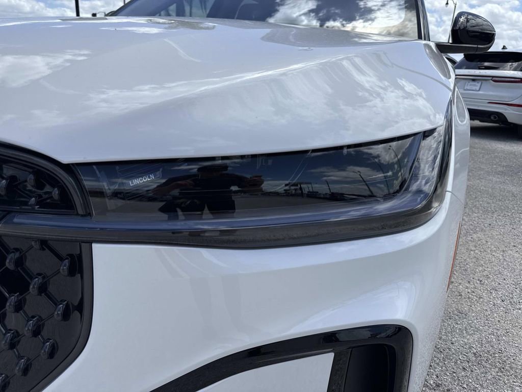 New 2026 Lincoln Nautilus Premier w/ Equipment Group 102A image 9