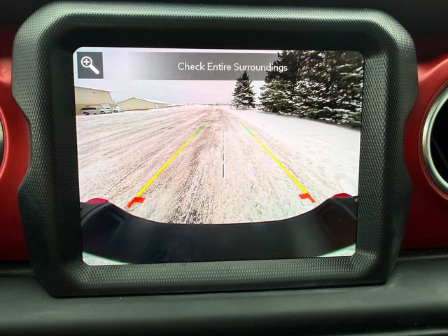 Used 2023 Jeep Gladiator Rubicon w/ Cold Weather Group image 11