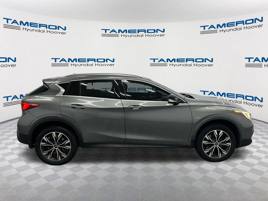 Used 2019 INFINITI QX30 AWD w/ Navigation Package image 6