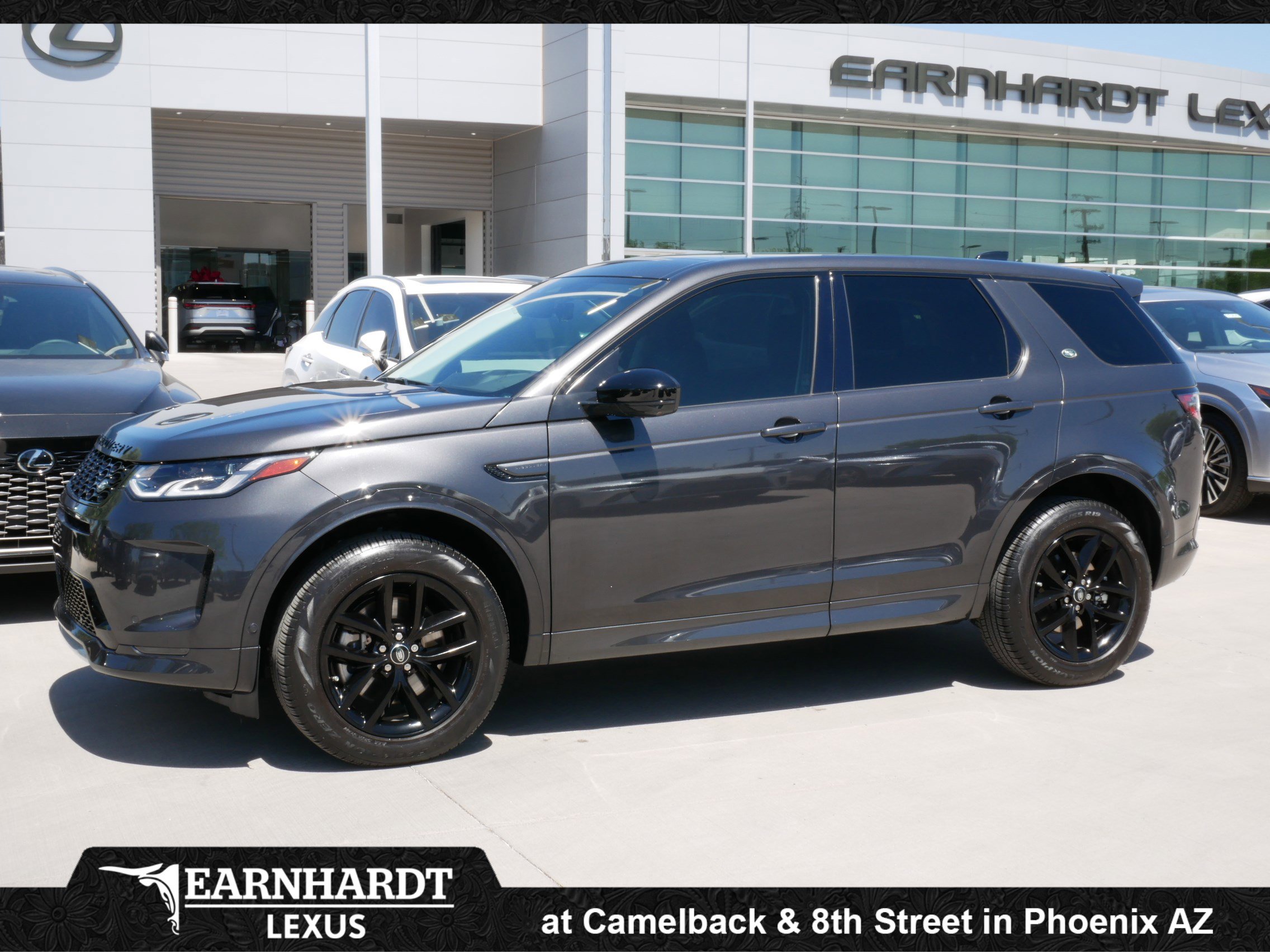 Used 2025 Land Rover Discovery Sport S image 1