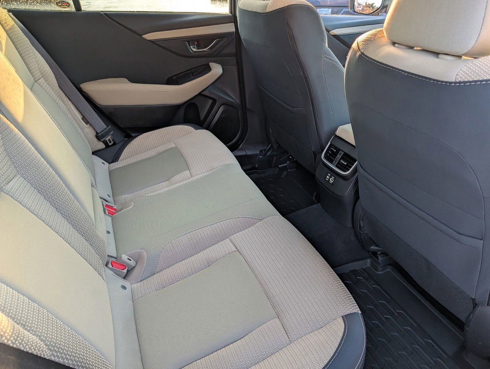 Certified 2025 Subaru Outback Premium w/ Popular Package #1A AWD/4WD image 21