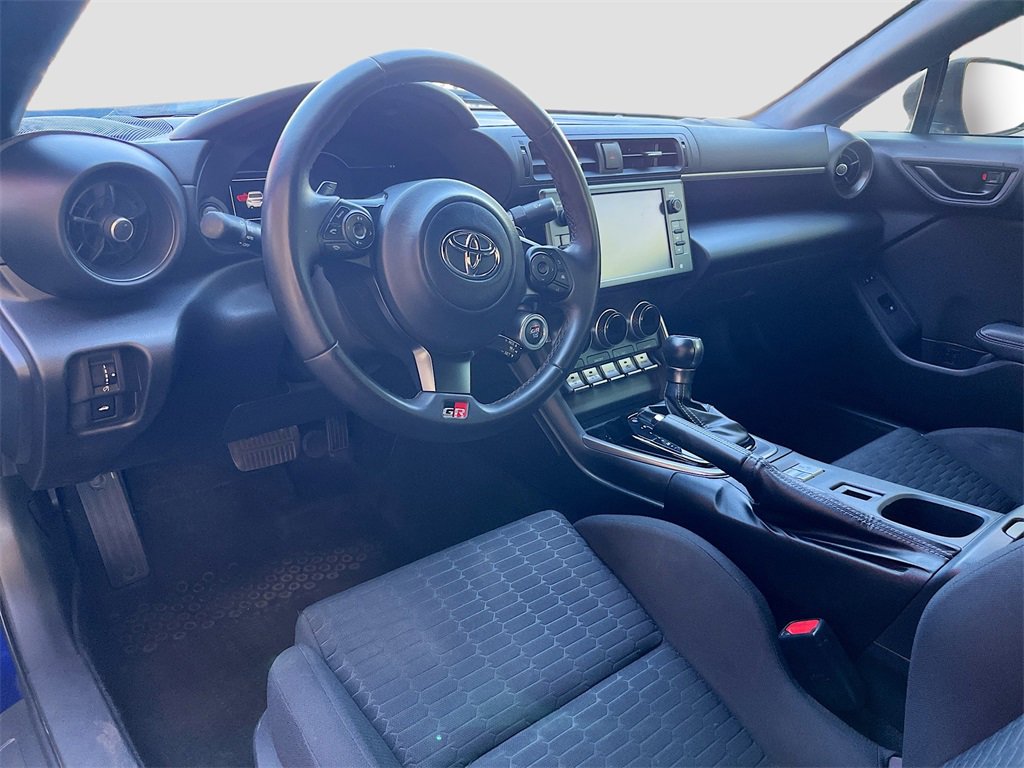Used 2022 Toyota GR86 image 9