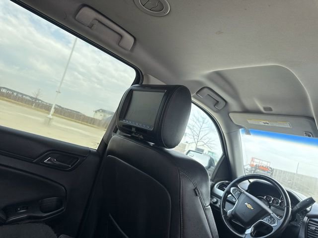 Used 2015 Chevrolet Suburban LT image 28