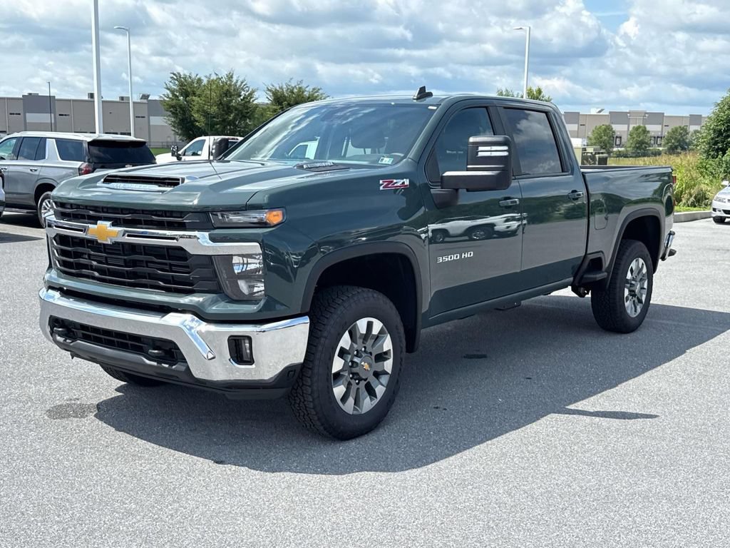 New 2026 Chevrolet Silverado 3500 LT w/ Leather Package AWD/4WD image 15