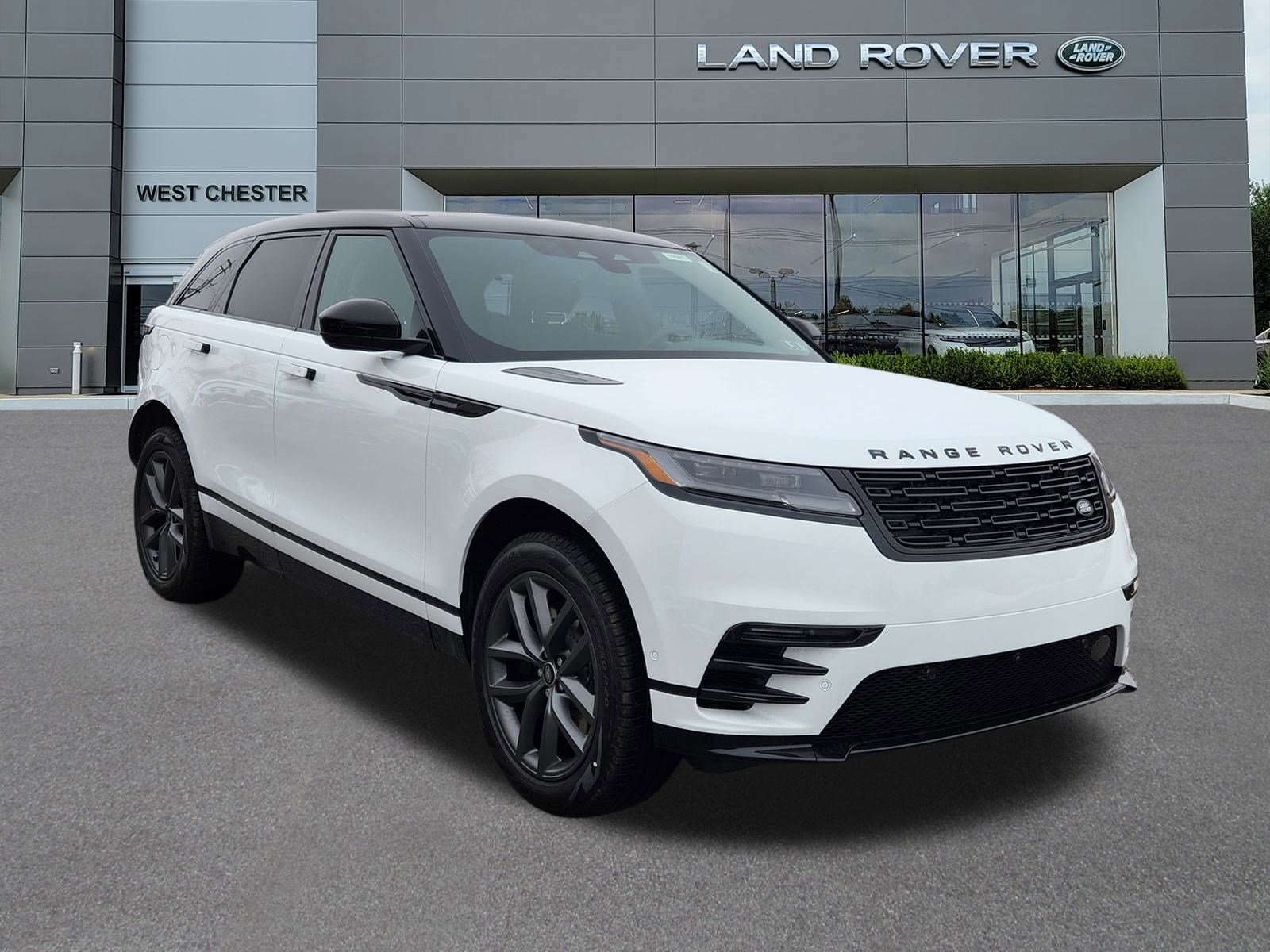 New 2026 Land Rover Range Rover Velar Dynamic SE AWD/4WD image 2