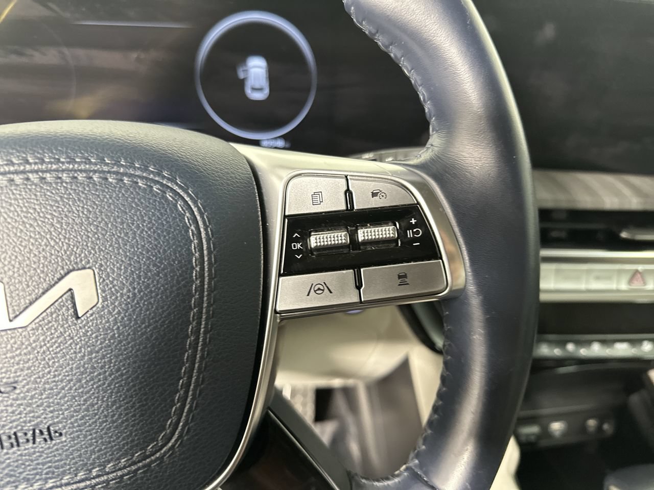 Certified 2024 Kia Telluride SX FWD image 7