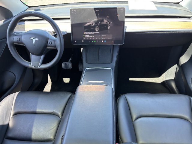 Used 2022 Tesla Model Y Long Range AWD/4WD image 15