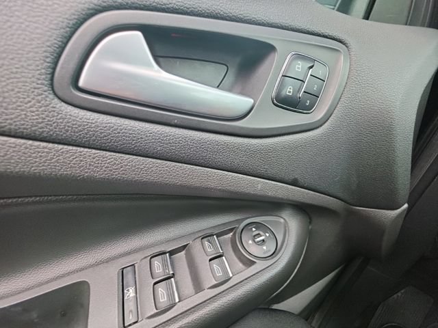 Used 2016 Ford Escape Titanium w/ Equipment Group 301A AWD/4WD image 25