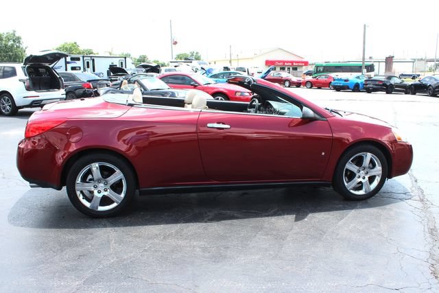 Used 2008 Pontiac G6 GT w/ Sport Package FWD image 12