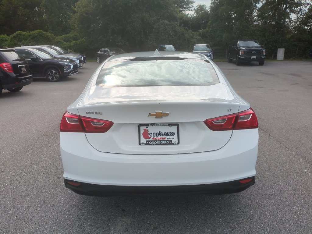 Used 2023 Chevrolet Malibu LT FWD image 6