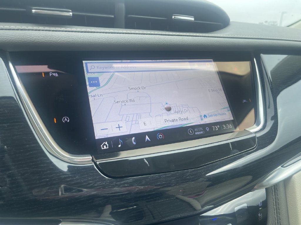 Used 2025 Cadillac XT6 Premium Luxury w/ LPO, Floor Liner Package AWD/4WD image 18