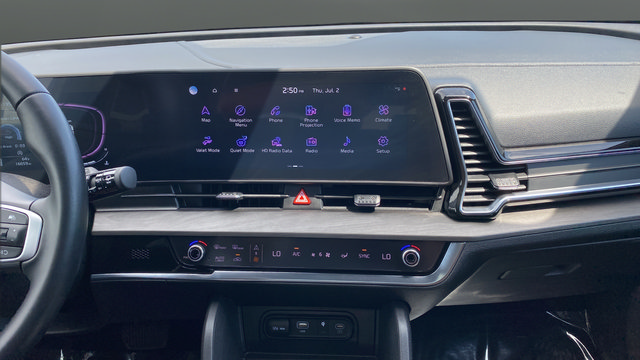 Certified 2023 Kia Sportage X-Line w/ X-Line Premium Package AWD/4WD image 13