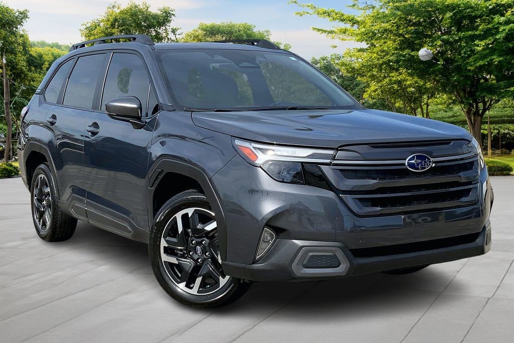 Certified 2025 Subaru Forester Limited image 3