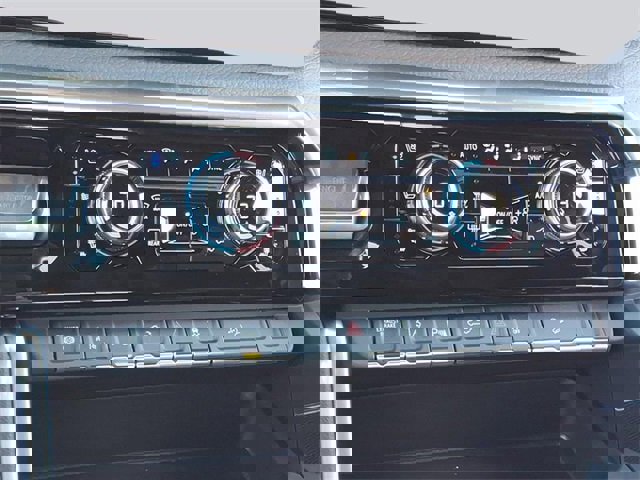 New 2026 GMC Sierra 3500 Denali w/ Technology Package image 7