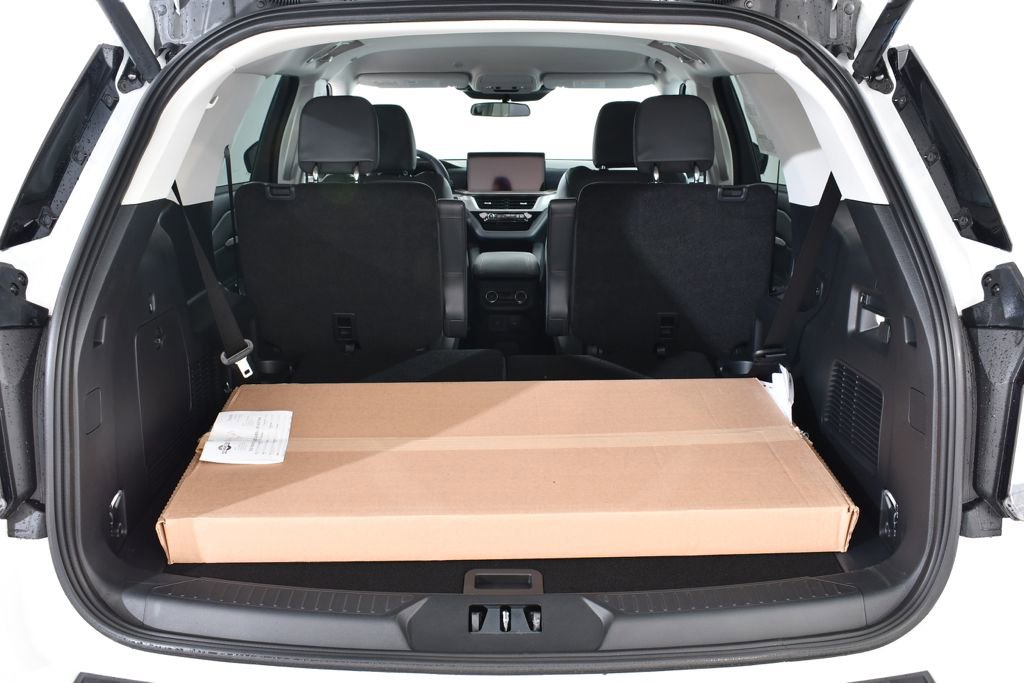 New 2026 Ford Explorer Active w/ Active Comfort Package image 22