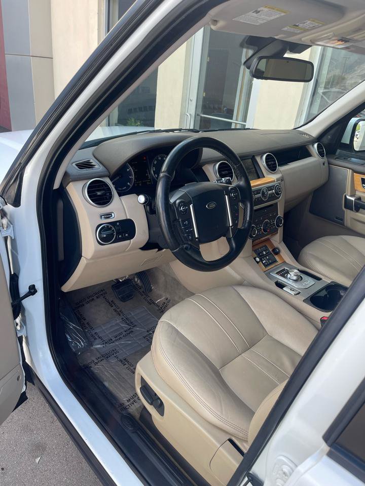 Used 2014 Land Rover LR4 HSE AWD/4WD image 11
