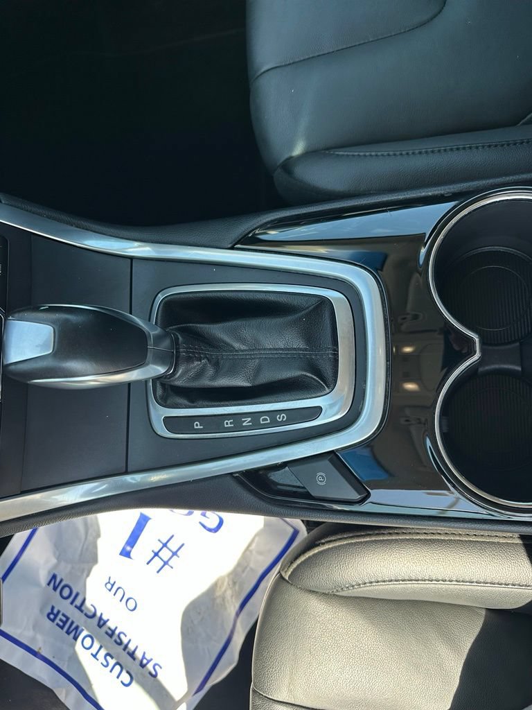 Used 2018 Ford Edge Titanium AWD/4WD image 21