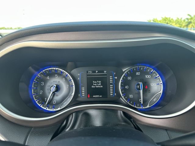 Used 2023 Chrysler Voyager LX FWD image 26