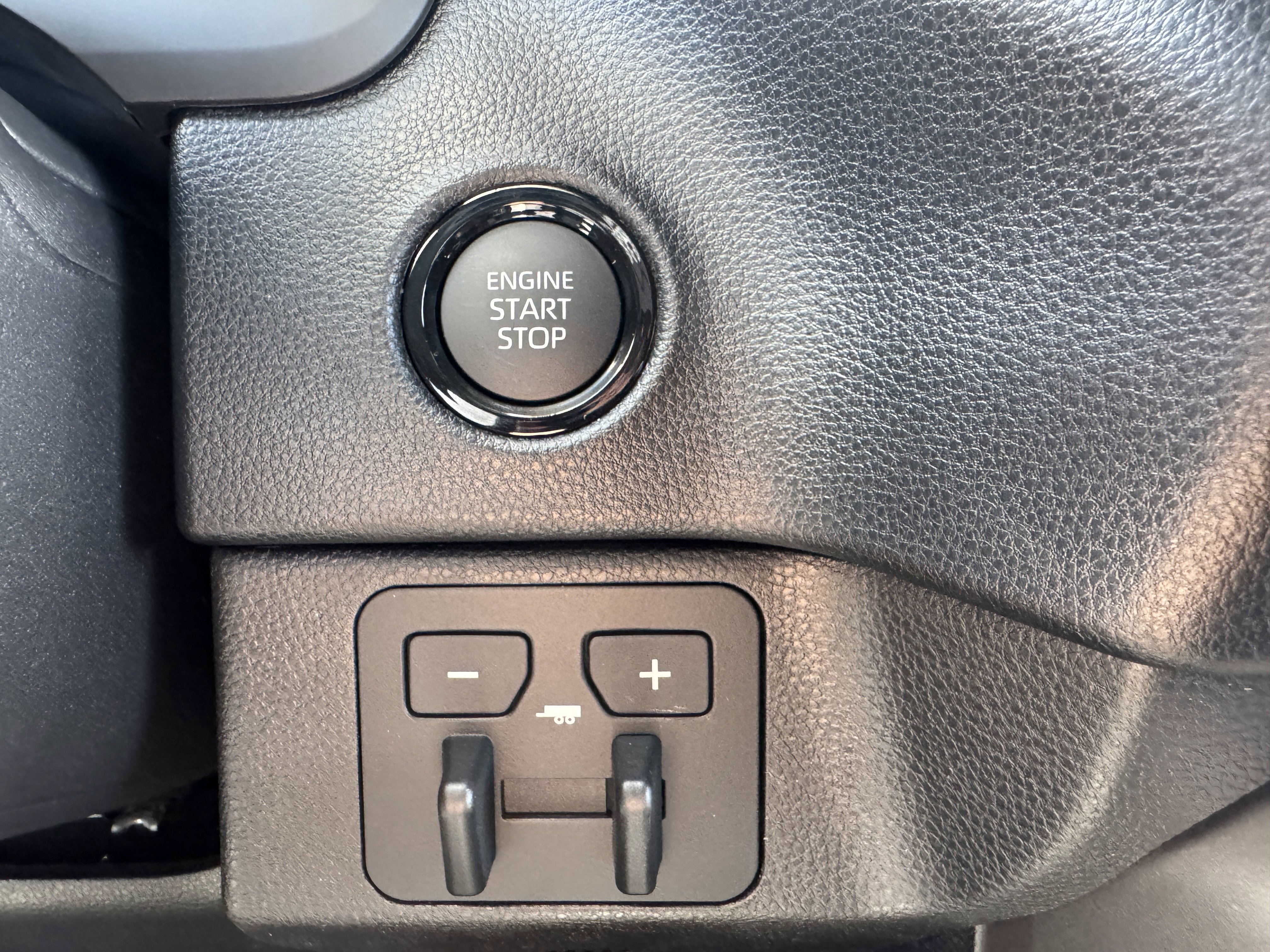 New 2026 Toyota Tundra SR5 AWD/4WD image 36