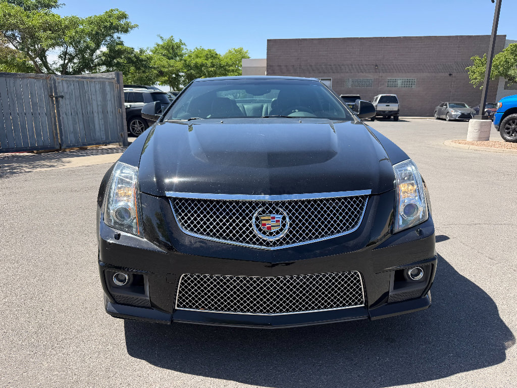 Used 2011 Cadillac CTS V RWD image 2