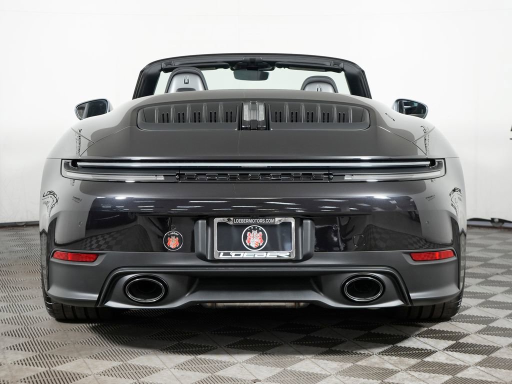 New 2026 Porsche 911 Carrera T image 6