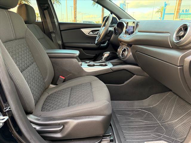 Used 2022 Chevrolet Blazer LT FWD image 12