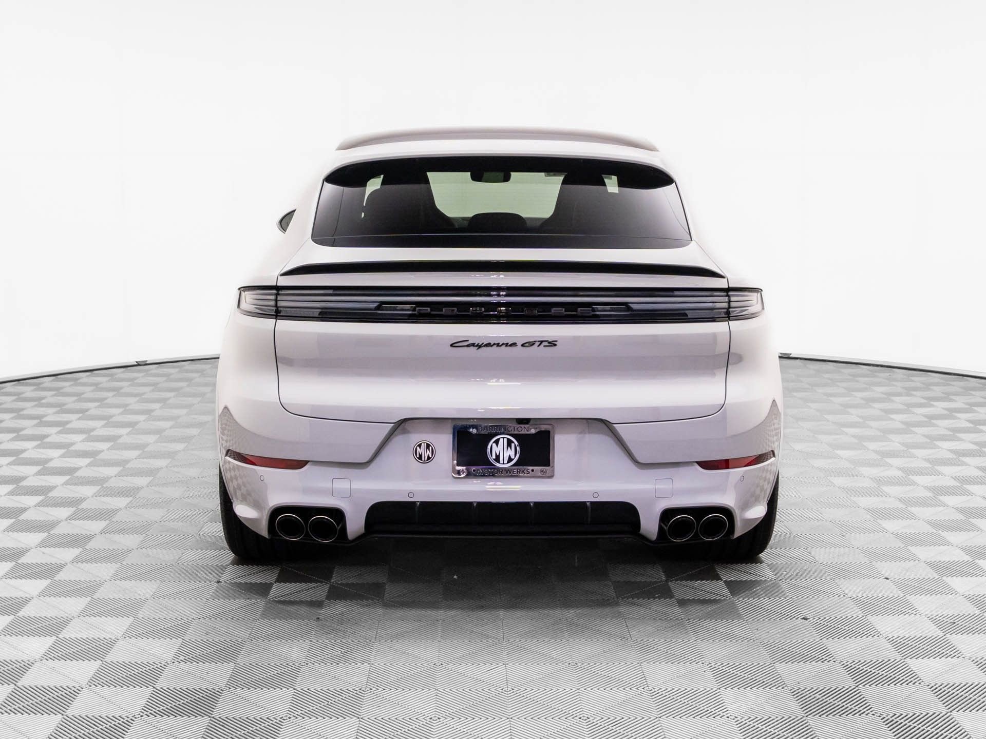 New 2026 Porsche Cayenne GTS image 10
