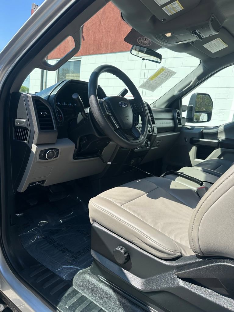 Used 2019 Ford F250 XL w/ STX Appearance Package AWD/4WD image 10