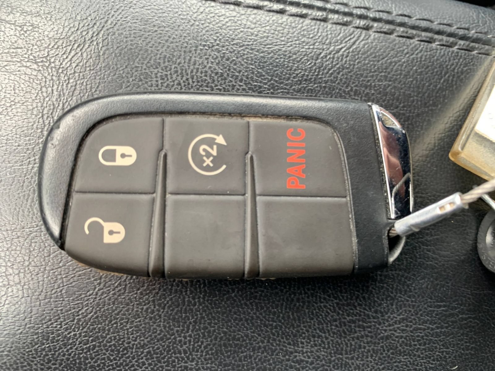 Used 2025 Jeep Compass Limited AWD/4WD image 25