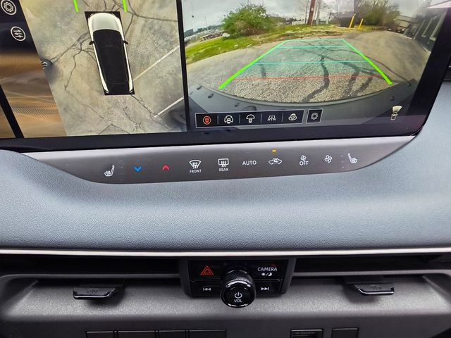 New 2026 Nissan Leaf SV+ w/ Floor Mat Package (SV+) FWD image 19
