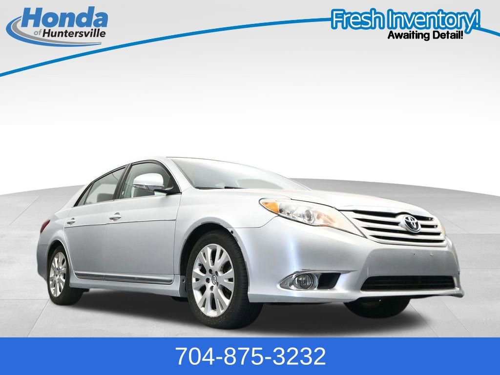 Used 2011 Toyota Avalon Limited FWD image 20