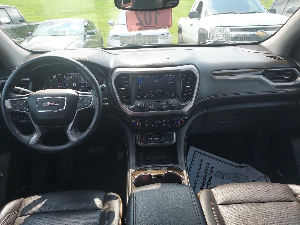 Used 2023 GMC Acadia AT4 w/ GMC Pro Grade Package AWD/4WD image 15