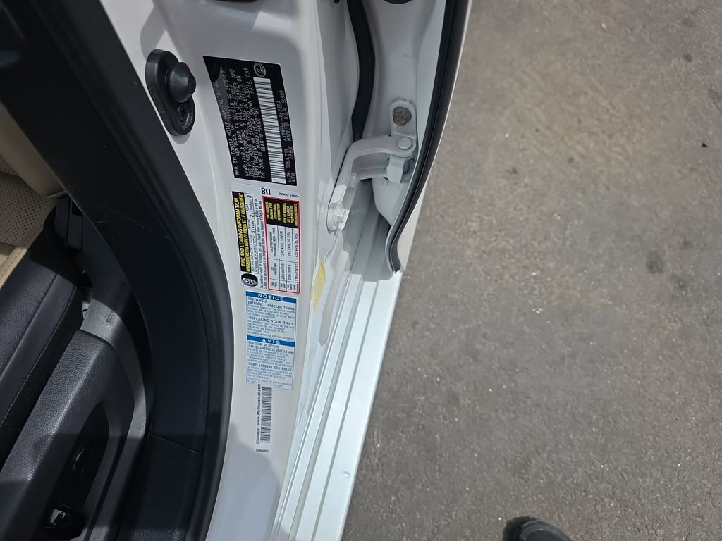 Used 2021 Lexus ES 250 w/ Premium Package image 47