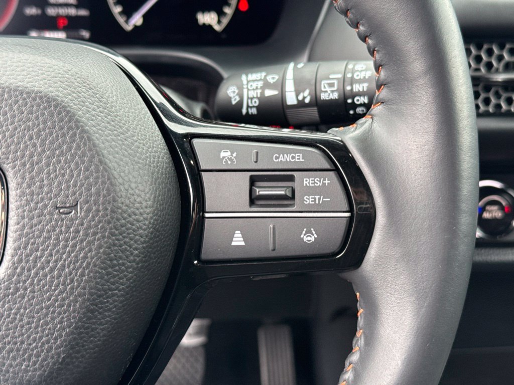 Used 2024 Honda HR-V Sport image 17