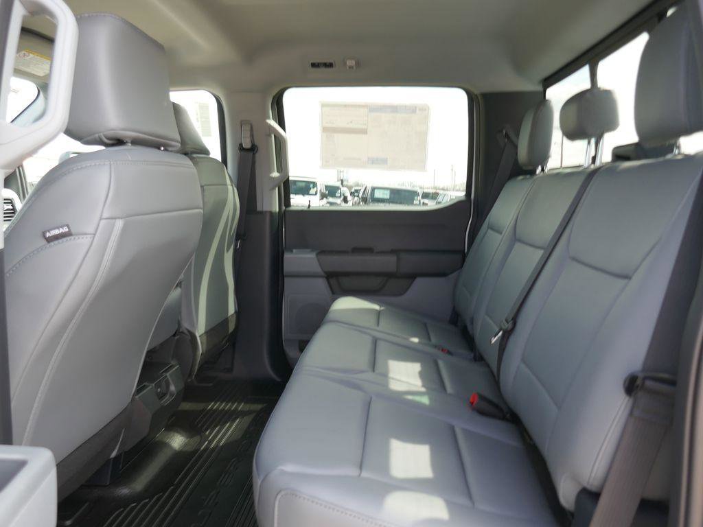 New 2026 Ford F250 XL w/ XL Off-Road Package image 15