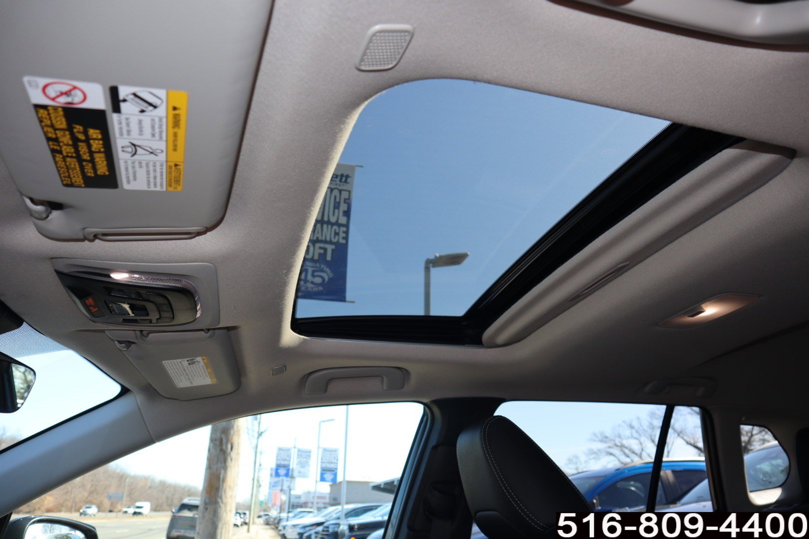 Used 2023 Toyota Corolla Cross XLE w/ Convenience Package image 18