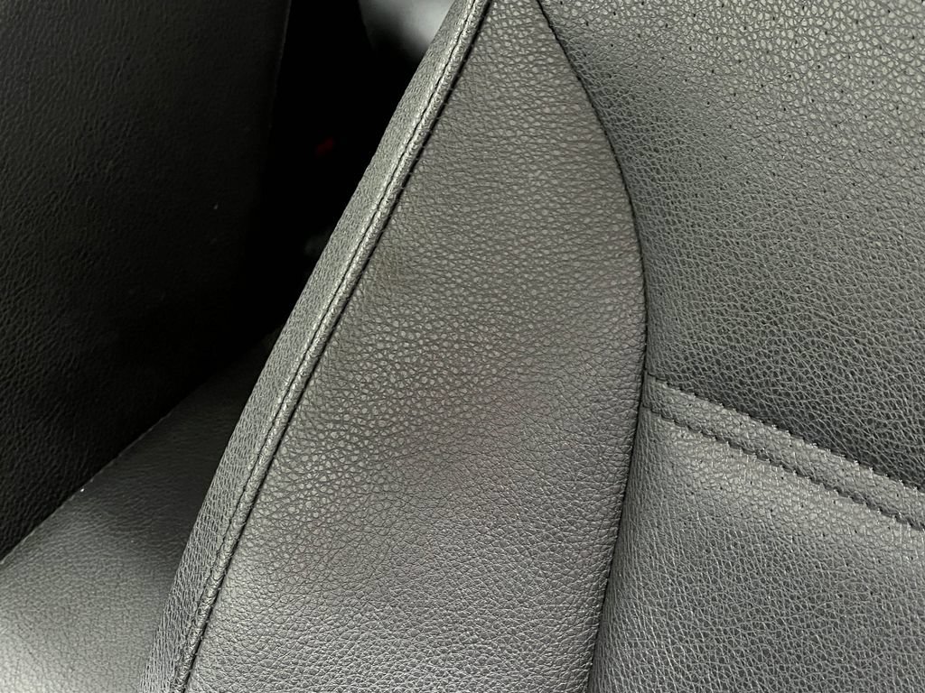 Used 2012 Volkswagen Jetta SE FWD image 17