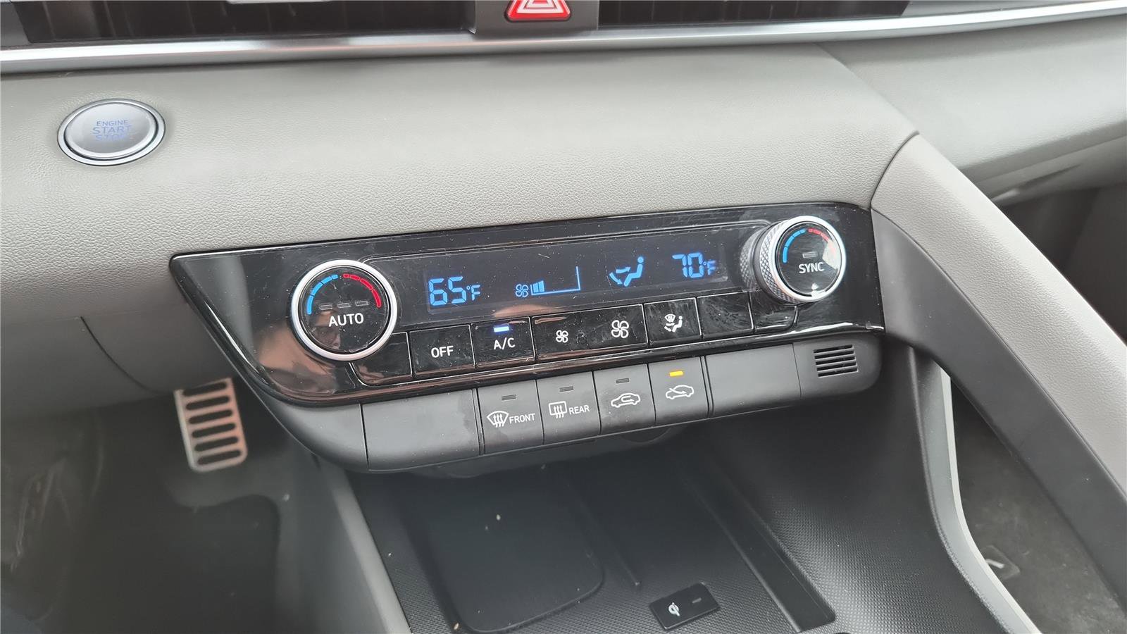 Used 2026 Hyundai Elantra Sport FWD image 19