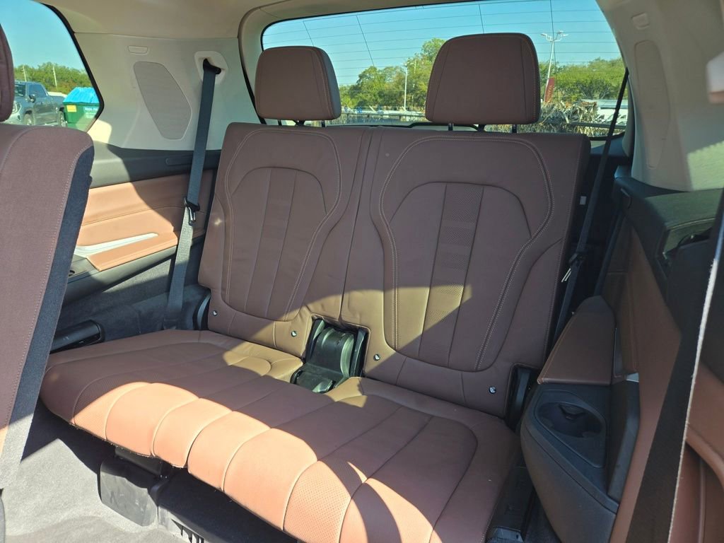 Used 2020 BMW X7 xDrive40i w/ Premium Package image 48