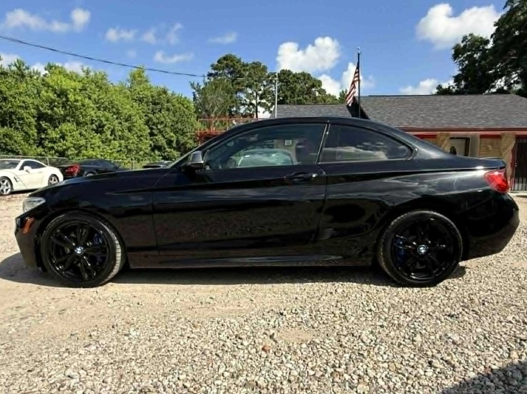 Used 2016 BMW M235i Coupe RWD image 8