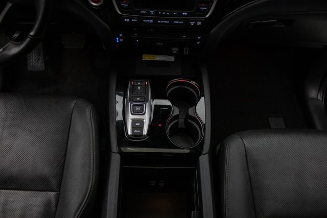 Used 2021 Honda Pilot Elite image 25