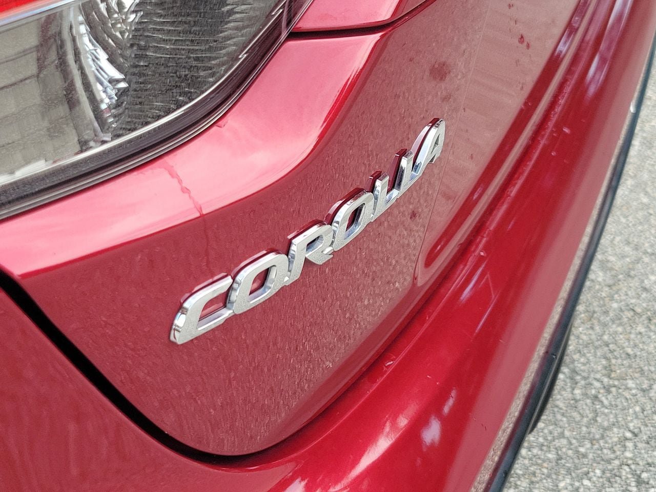 Used 2023 Toyota Corolla XSE FWD image 6