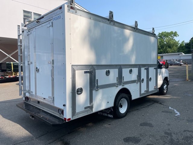 New 2026 Ford E-450 and Econoline 450 Super Duty w/ Power Equipment Group image 5