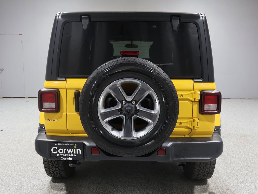 Used 2021 Jeep Wrangler Unlimited Sahara image 3